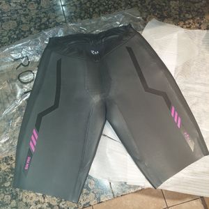 WOMEN'S SIM PRO II BUOYANCY SHORTSNeoprene Buoyancy Short